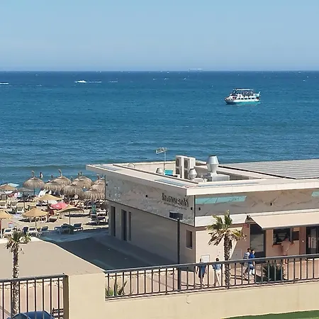 아파트 Lindo Junto Al Mar Ronda Iv, Rocio 푸엔히롤라